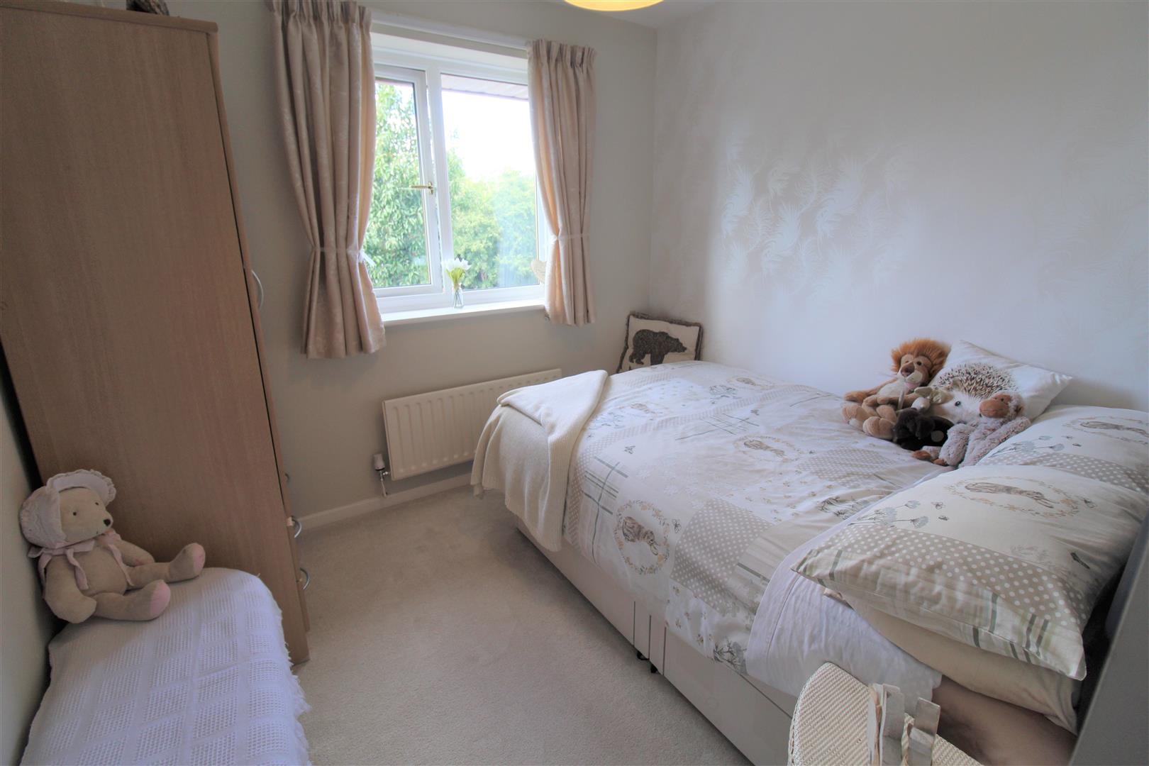 Powderham Close, Packmoor, Stoke-On-Trent